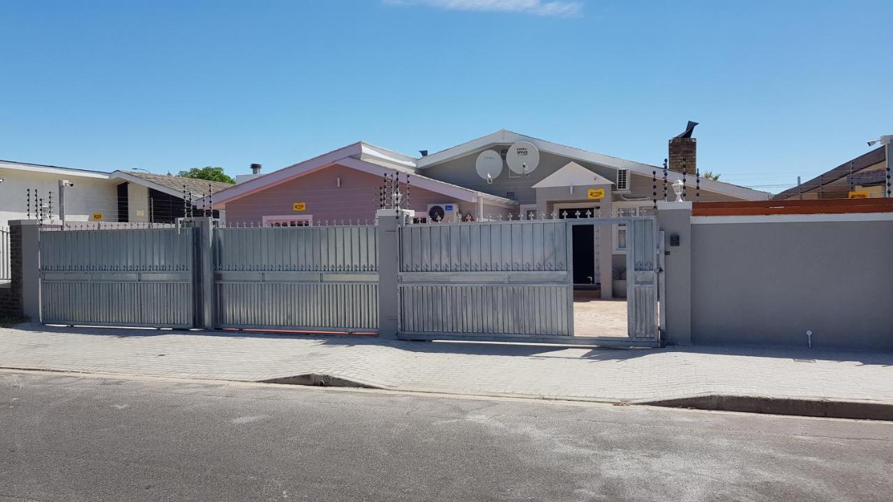 103Onwallace Self Catering Guest House Κέιπ Τάουν Εξωτερικό φωτογραφία