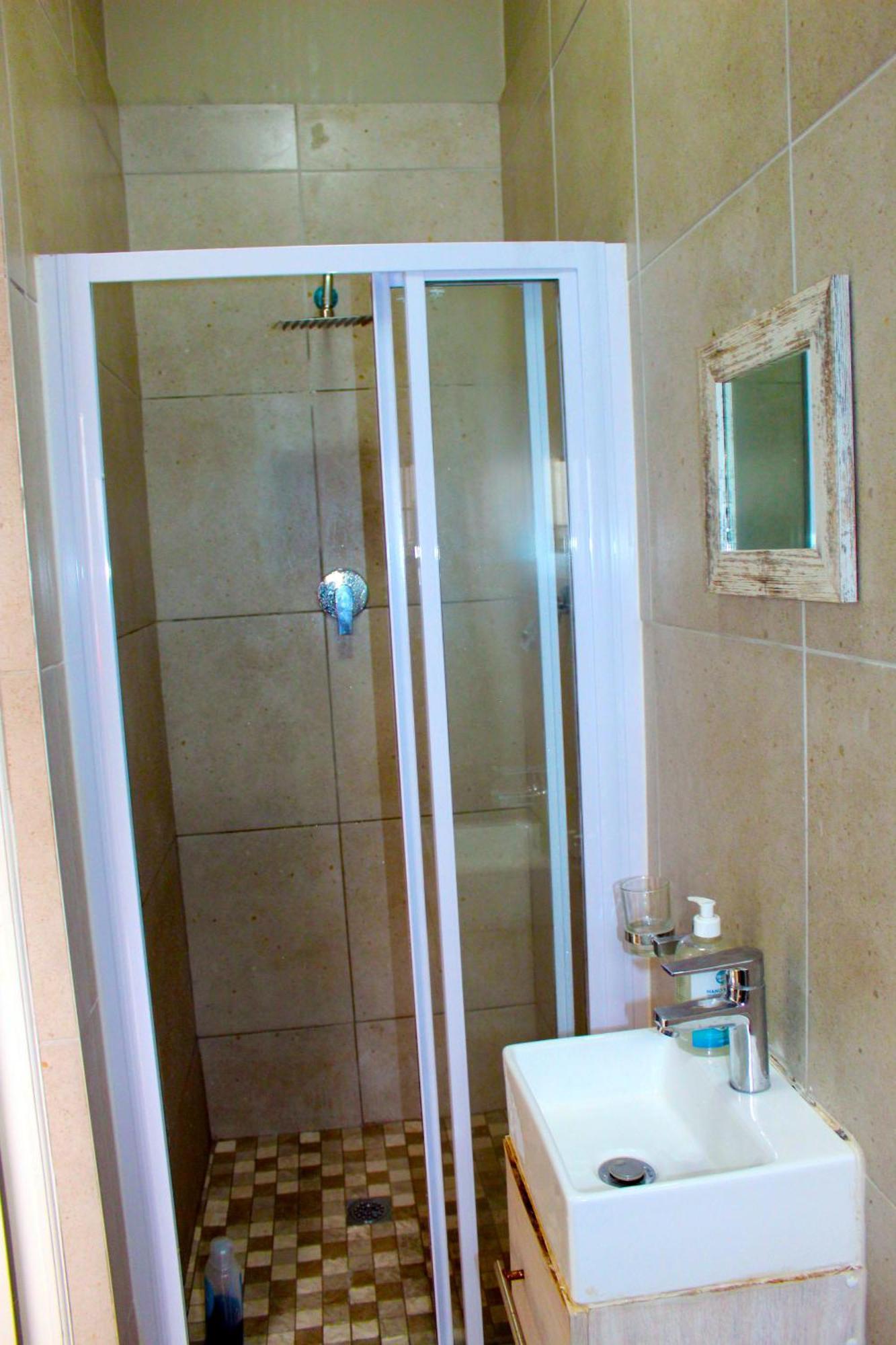 103Onwallace Self Catering Guest House Κέιπ Τάουν Εξωτερικό φωτογραφία